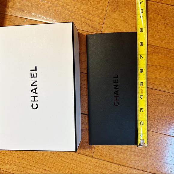 Chanel Gift Box w/ Chanel Envelope • Small • Tissue Paper + Filling Included - Picture 14 of 15